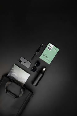 Logotrade reklaamkingitused pilt: VINGA Baltimore kontorikott